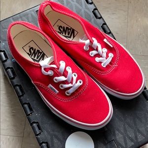 BRAND NEW VANS ‼️